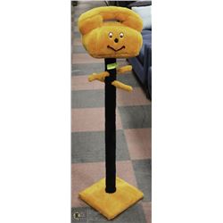 CHILDS COAT RACK