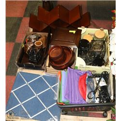 PALLET WITH CLOSET ORGANIZERS, SHOWER CURTAINS,