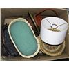 Image 1 : BOX OF BASKETS AND LAMP SHADES