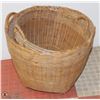 Image 1 : 2 WICKER BASKETS