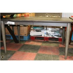 GREY WOOD GRAIN KITCHEN TABLE 59X40X30