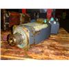Image 1 : SIEMENS 1FT6105-1AC71-1EH1 3 PHASE MOTOR