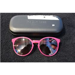 PAIR OF RALPH LAUREN SUNGLASSES WITH CASE