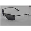 Image 3 : PAIR OF RAY-BAN SUNGLASSES WITH CASE