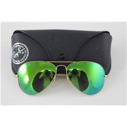 PAIR OF RAY-BAN SUNGLASSES WITH CASE