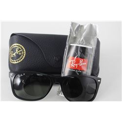 PAIR OF RAY-BAN SUNGLASSES WITH CASE