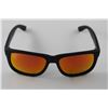 Image 2 : PAIR OF RAY-BAN SUNGLASSES WITH CASE