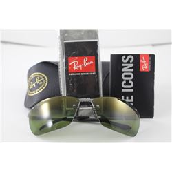 PAIR OF RAY-BAN SUNGLASSES WITH CASE