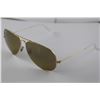 Image 3 : PAIR OF RAY-BAN SUNGLASSES WITH CASE