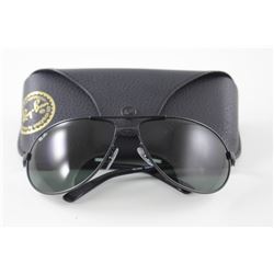 PAIR OF RAY-BAN SUNGLASSES WITH CASE
