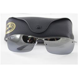 PAIR OF RAY-BAN SUNGLASSES WITH CASE