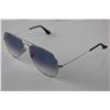Image 3 : PAIR OF RAY-BAN SUNGLASSES WITH CASE