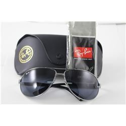 PAIR OF RAY-BAN SUNGLASSES WITH CASE
