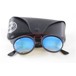 PAIR OF RAY-BAN SUNGLASSES WITH CASE