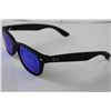 Image 3 : PAIR OF RAY-BAN SUNGLASSES WITH CASE