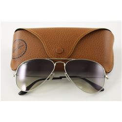 PAIR OF RAY-BAN SUNGLASSES WITH CASE