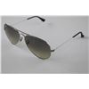 Image 3 : PAIR OF RAY-BAN SUNGLASSES WITH CASE