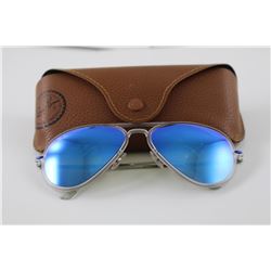 PAIR OF RAY-BAN SUNGLASSES WITH CASE