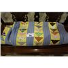 Image 1 : HAND MADE QUILT