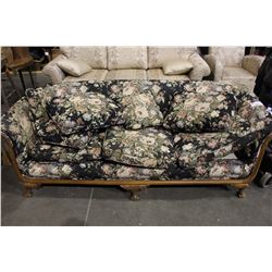 VINTAGE SOFA