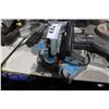 Image 2 : SMALL DELTA MITER SAW