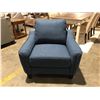 Image 2 : RETRO INSPIRED TURQUOISE LIVING ROOM ARM CHAIR