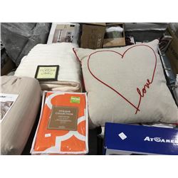 ONE PALLET FULL OF ASSORTED DEPARTMENT STORE PRODUCTS