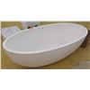 Image 1 : Large Oval Freestanding Bathtub, Resin Composite?, 67" L X, 31.5" W, 19" H