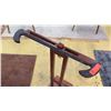 Image 4 : Wooden Surfboard Stand