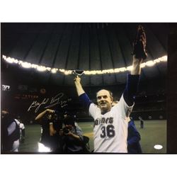 GAYLORD PERRY AUTOGRAPHED COLOR PHOTO W/ JSA COA