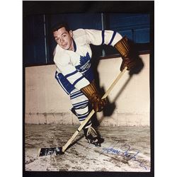 HOWIE MEEKER AUTOGRAPHED 8" X 10" COLOR PHOTO