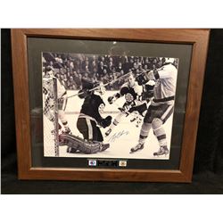GERRY CHEEVERS AUTOGRAPHED FRAMED PHOTO W/ COA