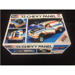 REVELL '53 CHEVY PANEL UNASSEMBLED MODEL KIT IN BOX (1/25 SCALE)