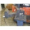 Image 2 : 6" Work Vise on Heavy Duty Stand, No info on vise