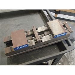 Kurt 6" Precision Double Lock Machining Vise, M/N: DL600C