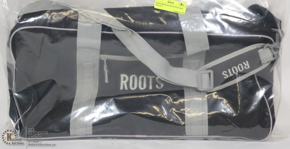 ROOTS MEDIUM SIZE DUFFLE BAG 24X12X12