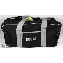 ROOTS MEDIUM SIZE DUFFLE BAG 24X12X12