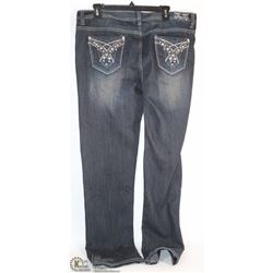 REFLEX SIZE XXXL MEDIUM RISE BOOT CUT JEANS.