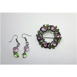 14 - VINTAGE BLACK RHODIUM BROOCH