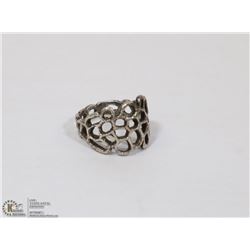 ESTATE RING STAMPED STERLING