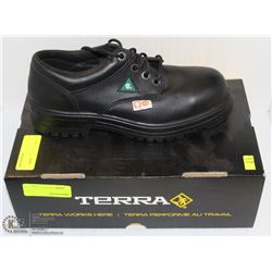 SIZE: 8.5 TERRA ALL-LEATHER BLACK WORK-SHOE