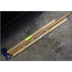 NEW GARANT WOOD-SHAFT SLEDGEHAMMER W/
