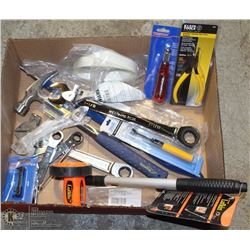 FLAT OF NEW HAND TOOLS INCL. ESTWING HAMMER +