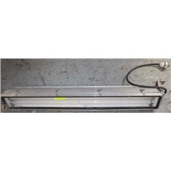 50 INCH ALUMINUM EXPLOSION PROOF LIGHT