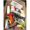 Image 1 : BOX WITH ASSORTED ITEMS INCL NEW TAPE MEASURE,