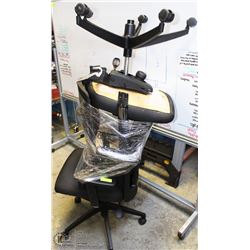 LOT OF 2 ROLLING OFFICE CHAIRS