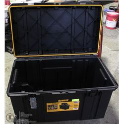 DEWALT TOUGH CHEST MOBILE STORAGE 38-7/8"x 23-1/4"x 24-1/4"