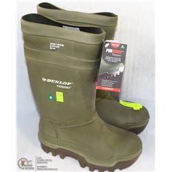 DUNLOP SZ US 6 STEEL TOE RUBBER BOOTS