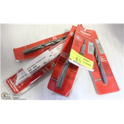 PACK WITH 5 MILWAUKEE DRILL BITS AND SAWZALL BLADES
