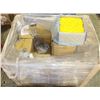 Image 1 : PALLET OF 390,000 YELLOW PLASTIC PLUS